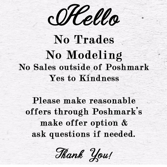 Insta: @entertainmentandstyle Courtney Elise - Picture 3 of 4